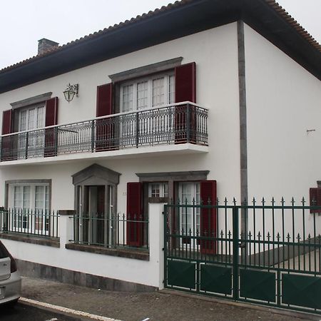 Vitorino De Nemesio Guesthouse Ponta Delgada Dış mekan fotoğraf
