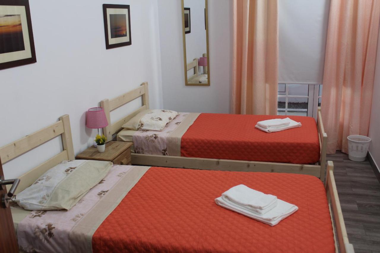 Vitorino De Nemesio Guesthouse Ponta Delgada Dış mekan fotoğraf