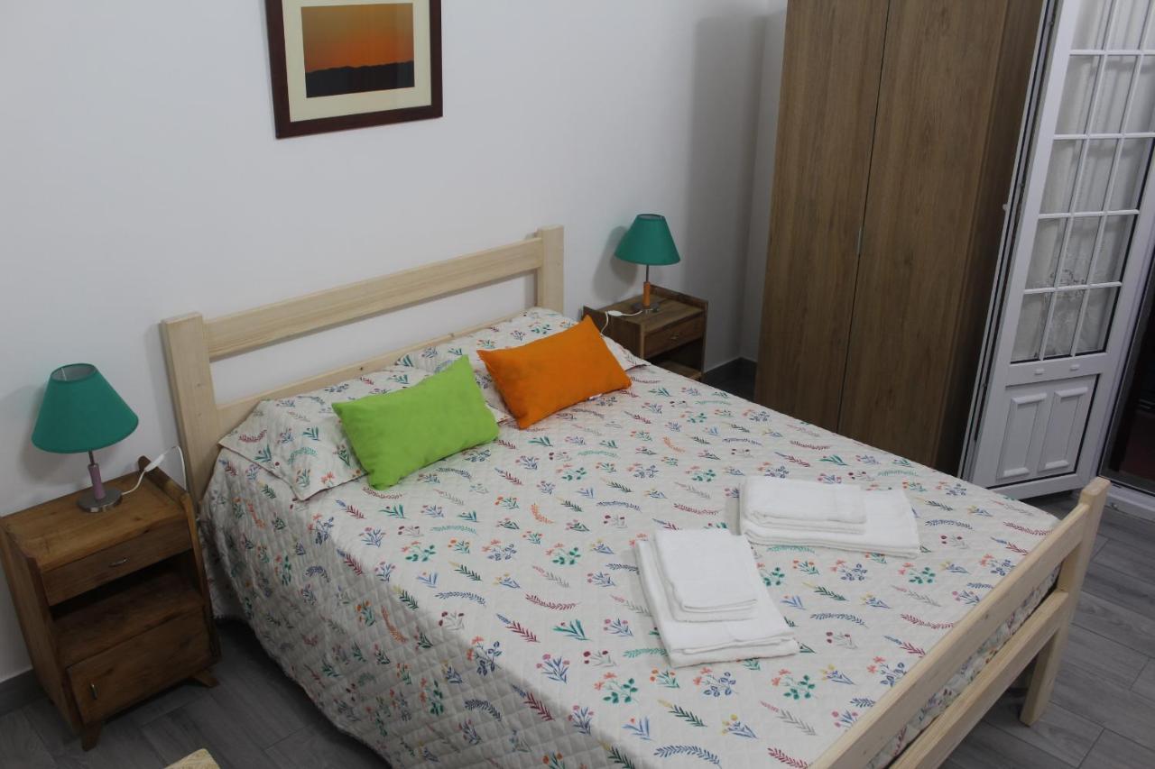Vitorino De Nemesio Guesthouse Ponta Delgada Dış mekan fotoğraf