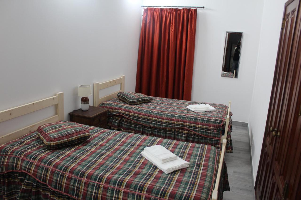 Vitorino De Nemesio Guesthouse Ponta Delgada Dış mekan fotoğraf