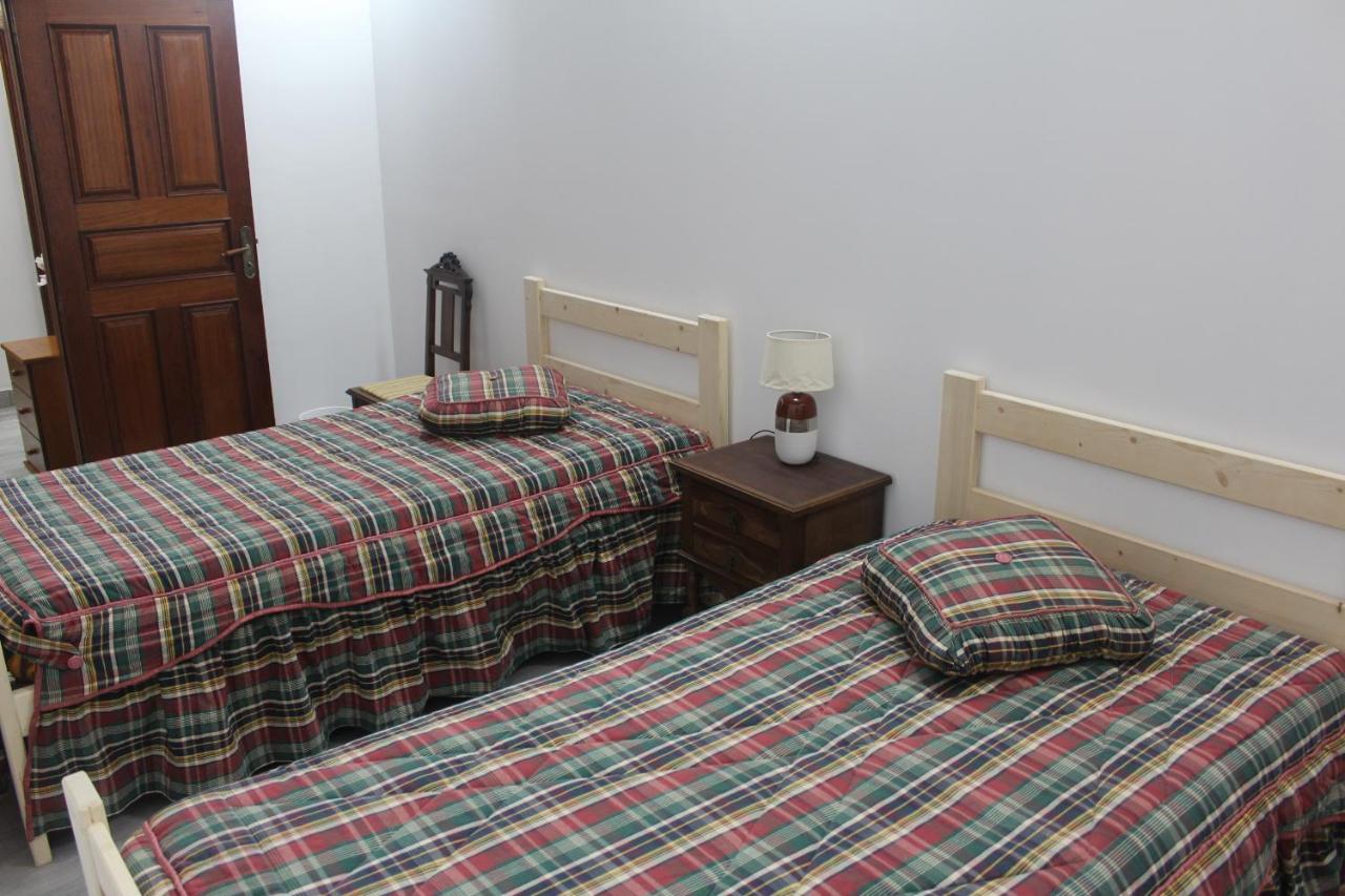 Vitorino De Nemesio Guesthouse Ponta Delgada Dış mekan fotoğraf
