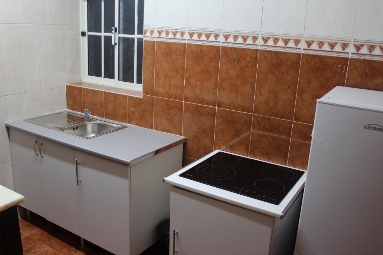 Vitorino De Nemesio Guesthouse Ponta Delgada Dış mekan fotoğraf
