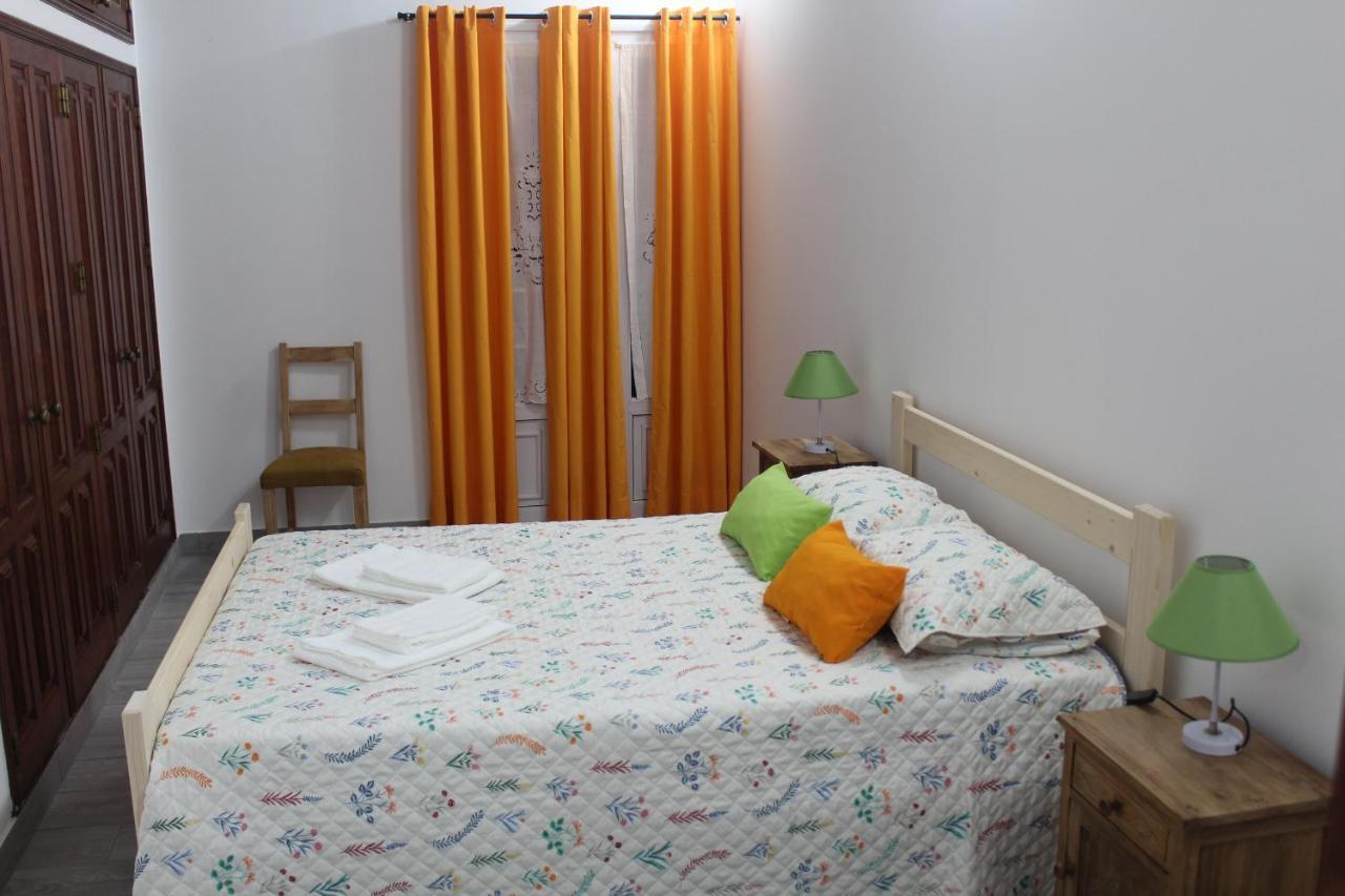 Vitorino De Nemesio Guesthouse Ponta Delgada Dış mekan fotoğraf